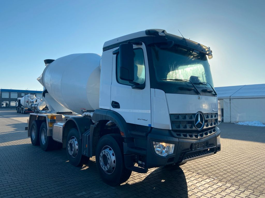 Mercedes-Benz AROCS 3740 FML 10M3 - Automješalica: slika Mercedes-Benz AROCS 3740 FML 10M3 - Automješalica Mercedes-Benz AROCS 3740 FML 10M3 - Automješalica: slika Mercedes-Benz AROCS 3740 FML 10M3 - Automješalica