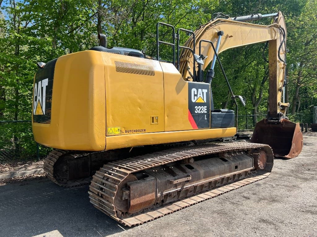 CAT 323 E - Bager gusjeničar: slika CAT 323 E - Bager gusjeničar CAT 323 E - Bager gusjeničar: slika CAT 323 E - Bager gusjeničar