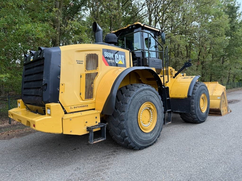 CAT 980M - Utovarivač na kotačima: slika CAT 980M - Utovarivač na kotačima CAT 980M - Utovarivač na kotačima: slika CAT 980M - Utovarivač na kotačima