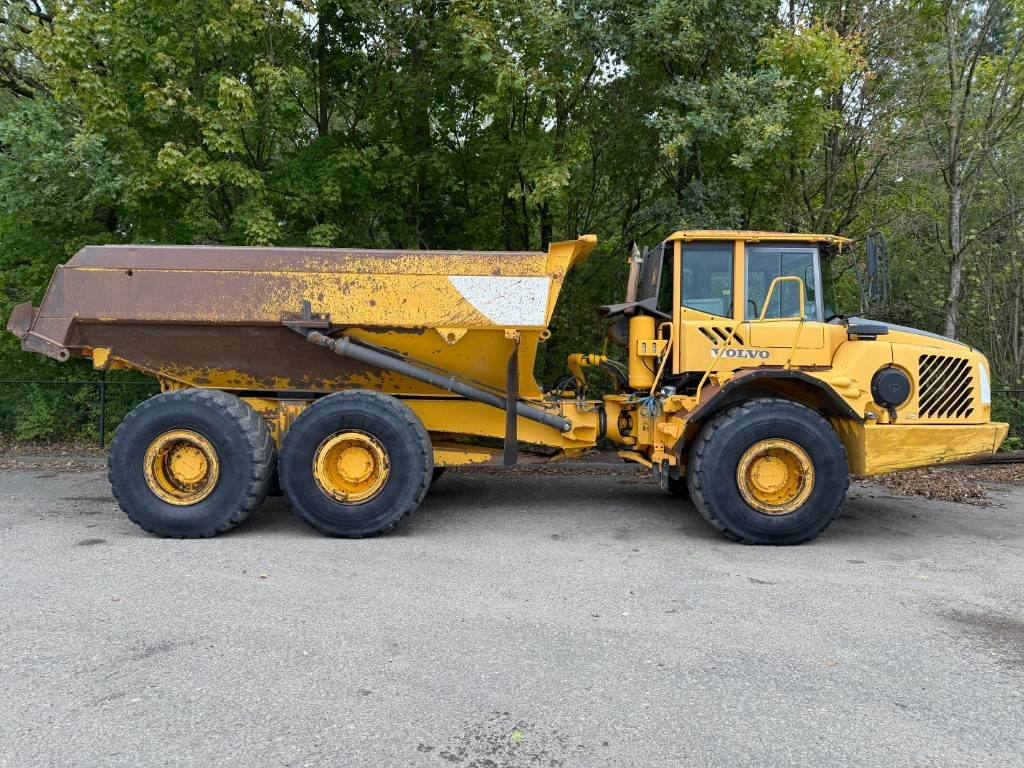 Volvo A 25 D - Zglobni istovarivač: slika Volvo A 25 D - Zglobni istovarivač Volvo A 25 D - Zglobni istovarivač: slika Volvo A 25 D - Zglobni istovarivač