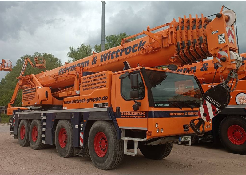 Liebherr LTM 1090-4.2 - Autodizalica za sve terene: slika Liebherr LTM 1090-4.2 - Autodizalica za sve terene Liebherr LTM 1090-4.2 - Autodizalica za sve terene: slika Liebherr LTM 1090-4.2 - Autodizalica za sve terene