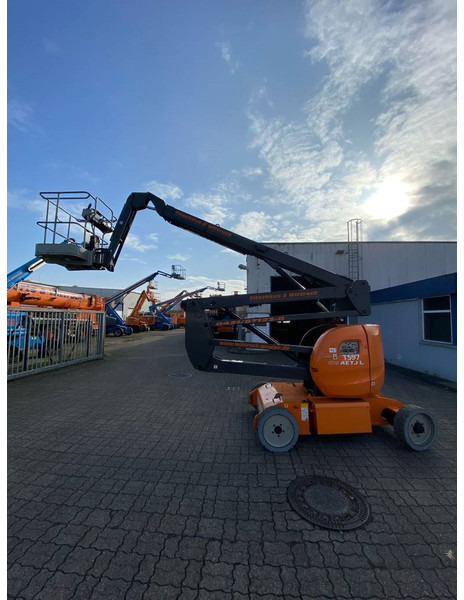 Manitou 170AETJ-L - Zglobni krak: slika Manitou 170AETJ-L - Zglobni krak Manitou 170AETJ-L - Zglobni krak: slika Manitou 170AETJ-L - Zglobni krak