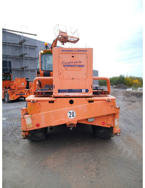 Merlo Roto 45.21 MCSS - Teleskopski rukovatelj: slika Merlo Roto 45.21 MCSS - Teleskopski rukovatelj Merlo Roto 45.21 MCSS - Teleskopski rukovatelj: slika Merlo Roto 45.21 MCSS - Teleskopski rukovatelj