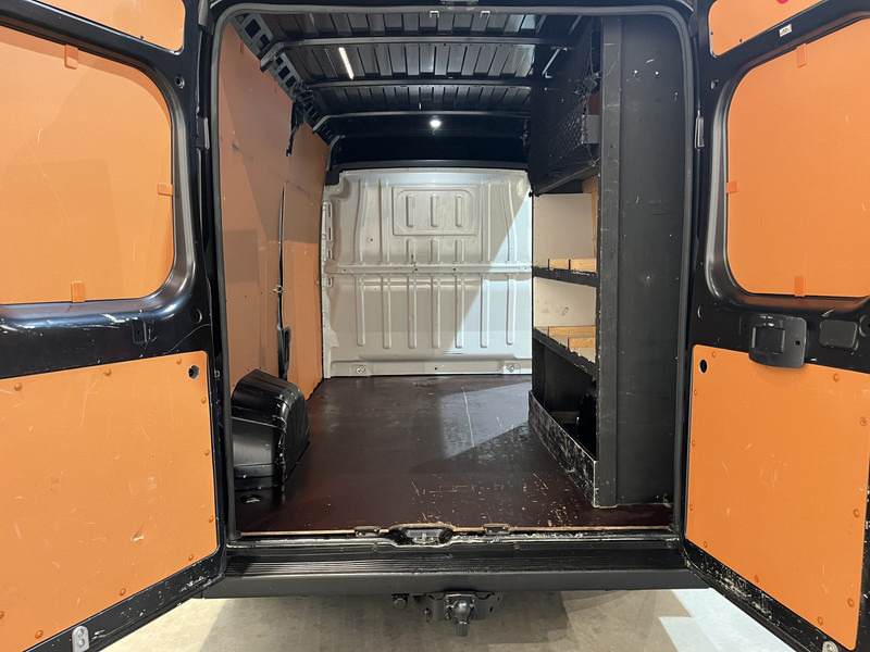 Fiat Ducato 2.3 MultiJet L2H2 120 PK / Euro 6 / Airco / Camera / Cruise Control / Trekhaak / Navigatie / 3-Zits / 72.600 KM !! - Mali kombi: slika Fiat Ducato 2.3 MultiJet L2H2 120 PK / Euro 6 / Airco / Camera / Cruise Control / Trekhaak / Navigatie / 3-Zits / 72.600 KM !! - Mali kombi Fiat Ducato 2.3 MultiJet L2H2 120 PK / Euro 6 / Airco / Camera / Cruise Control / Trekhaak / Navigatie / 3-Zits / 72.600 KM !! - Mali kombi: slika Fiat Ducato 2.3 MultiJet L2H2 120 PK / Euro 6 / Airco / Camera / Cruise Control / Trekhaak / Navigatie / 3-Zits / 72.600 KM !! - Mali kombi