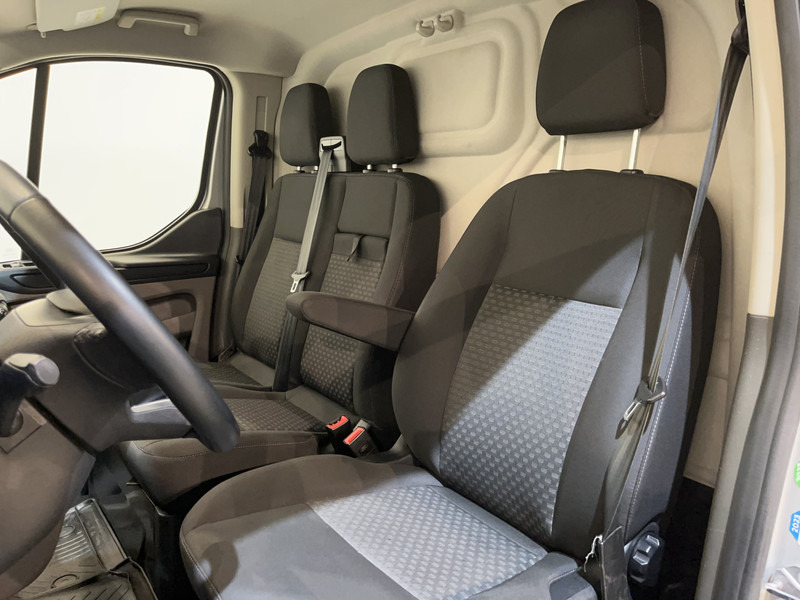 Mali kombi Ford Transit Custom 300 2.0 TDCI L2H1 Trend 130 PK Servicebus / Sortimo Inrichting / Euro 6 / Airco / Cruise Control / Klep / PDC / 3-Zits: slika Mali kombi Ford Transit Custom 300 2.0 TDCI L2H1 Trend 130 PK Servicebus / Sortimo Inrichting / Euro 6 / Airco / Cruise Control / Klep / PDC / 3-Zits