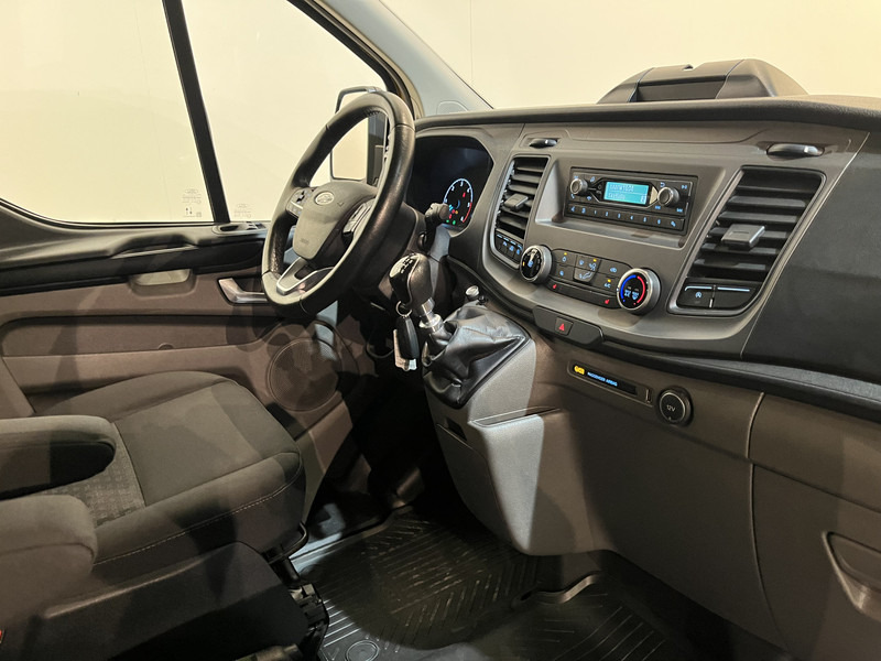 Ford Transit Custom 340 2.0 TDCI L2H1 Trend 130 PK / Euro 6 / Airco / Cruise Control / PDC / Trekhaak - Mali kombi: slika Ford Transit Custom 340 2.0 TDCI L2H1 Trend 130 PK / Euro 6 / Airco / Cruise Control / PDC / Trekhaak - Mali kombi Ford Transit Custom 340 2.0 TDCI L2H1 Trend 130 PK / Euro 6 / Airco / Cruise Control / PDC / Trekhaak - Mali kombi: slika Ford Transit Custom 340 2.0 TDCI L2H1 Trend 130 PK / Euro 6 / Airco / Cruise Control / PDC / Trekhaak - Mali kombi
