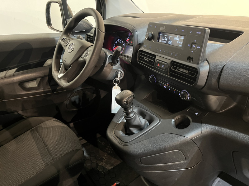 Opel Combo 1.5D L1H1 / Euro 6 / Airco / Cruise Control / PDC / 79.000 KM !! - Mali kombi: slika Opel Combo 1.5D L1H1 / Euro 6 / Airco / Cruise Control / PDC / 79.000 KM !! - Mali kombi Opel Combo 1.5D L1H1 / Euro 6 / Airco / Cruise Control / PDC / 79.000 KM !! - Mali kombi: slika Opel Combo 1.5D L1H1 / Euro 6 / Airco / Cruise Control / PDC / 79.000 KM !! - Mali kombi