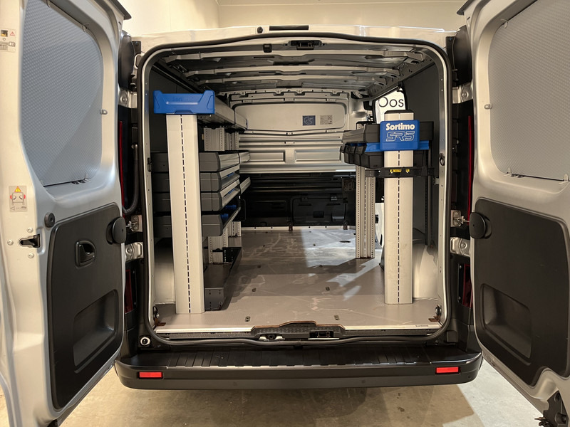 Renault Trafic 2.0 dCi L1H1 120 PK Servicebus / Sortimo Inrichting / Euro 6 / Airco / Camera / CarPlay / Cruise Control / Navigatie / 3-Zits / 27.800 KM !! / BPM VRIJ !! - Mali kombi: slika Renault Trafic 2.0 dCi L1H1 120 PK Servicebus / Sortimo Inrichting / Euro 6 / Airco / Camera / CarPlay / Cruise Control / Navigatie / 3-Zits / 27.800 KM !! / BPM VRIJ !! - Mali kombi Renault Trafic 2.0 dCi L1H1 120 PK Servicebus / Sortimo Inrichting / Euro 6 / Airco / Camera / CarPlay / Cruise Control / Navigatie / 3-Zits / 27.800 KM !! / BPM VRIJ !! - Mali kombi: slika Renault Trafic 2.0 dCi L1H1 120 PK Servicebus / Sortimo Inrichting / Euro 6 / Airco / Camera / CarPlay / Cruise Control / Navigatie / 3-Zits / 27.800 KM !! / BPM VRIJ !! - Mali kombi