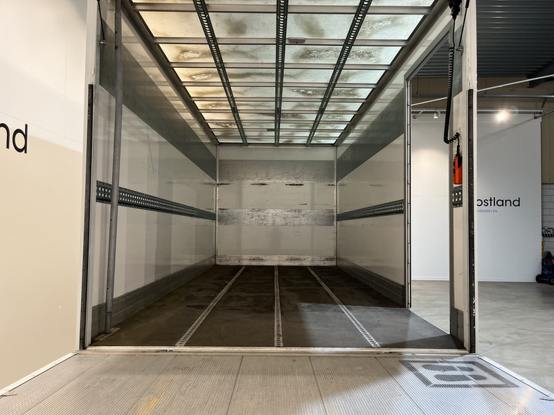 Iveco Daily 35S18 3.0 BE Clixtar Automaat Bakwagen met Laadklep / Laadvermogen 3.060 KG / Euro 6 / Luchtvering / Airco / Camera / CarPlay / Cruise Control / - Tegljač: slika Iveco Daily 35S18 3.0 BE Clixtar Automaat Bakwagen met Laadklep / Laadvermogen 3.060 KG / Euro 6 / Luchtvering / Airco / Camera / CarPlay / Cruise Control / - Tegljač Iveco Daily 35S18 3.0 BE Clixtar Automaat Bakwagen met Laadklep / Laadvermogen 3.060 KG / Euro 6 / Luchtvering / Airco / Camera / CarPlay / Cruise Control / - Tegljač: slika Iveco Daily 35S18 3.0 BE Clixtar Automaat Bakwagen met Laadklep / Laadvermogen 3.060 KG / Euro 6 / Luchtvering / Airco / Camera / CarPlay / Cruise Control / - Tegljač