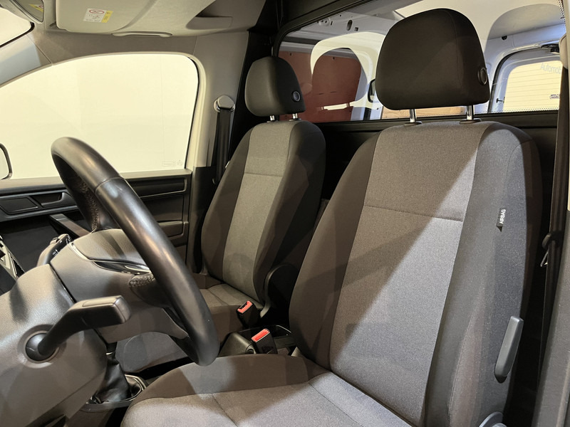 Mali kombi Volkswagen Caddy 2.0 TDI L1H1 BMT Highline / Euro 6 / Airco / Cruise Control / CarPlay / Trekhaak / PDC / Navigatie: slika Mali kombi Volkswagen Caddy 2.0 TDI L1H1 BMT Highline / Euro 6 / Airco / Cruise Control / CarPlay / Trekhaak / PDC / Navigatie