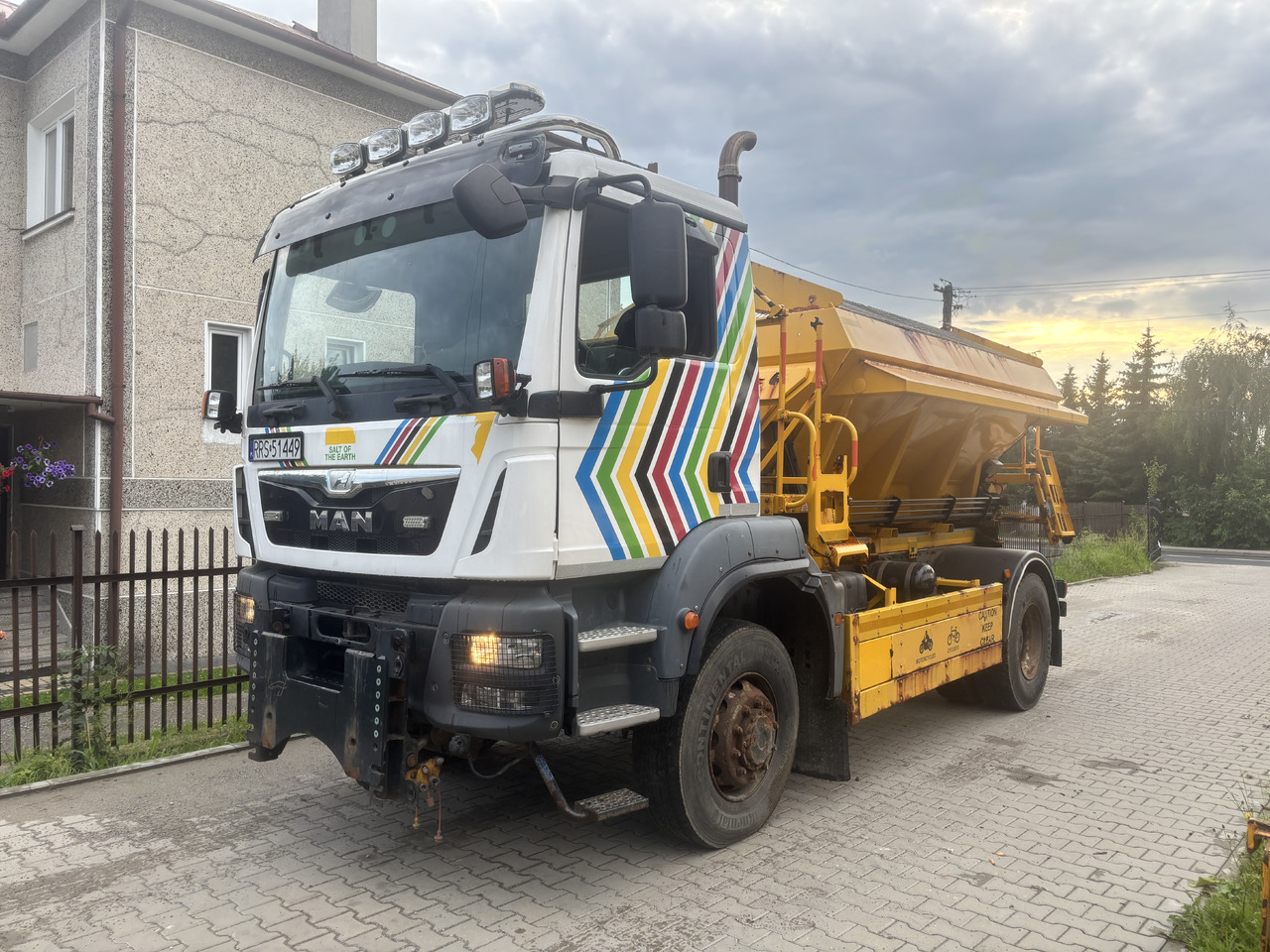 MAN TGM 18.290 4X4 BB GRITTER/SPREADER/PLOUGH - Vozilo za čišćenje snijega: slika MAN TGM 18.290 4X4 BB GRITTER/SPREADER/PLOUGH - Vozilo za čišćenje snijega MAN TGM 18.290 4X4 BB GRITTER/SPREADER/PLOUGH - Vozilo za čišćenje snijega: slika MAN TGM 18.290 4X4 BB GRITTER/SPREADER/PLOUGH - Vozilo za čišćenje snijega