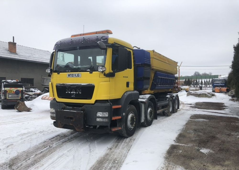 MAN TGS 32.360 8x4 piaskarka solarka schmidt euro5 pług - Namjenska/ Posebna vozila, Kamion: slika MAN TGS 32.360 8x4 piaskarka solarka schmidt euro5 pług - Namjenska/ Posebna vozila, Kamion MAN TGS 32.360 8x4 piaskarka solarka schmidt euro5 pług - Namjenska/ Posebna vozila, Kamion: slika MAN TGS 32.360 8x4 piaskarka solarka schmidt euro5 pług - Namjenska/ Posebna vozila, Kamion