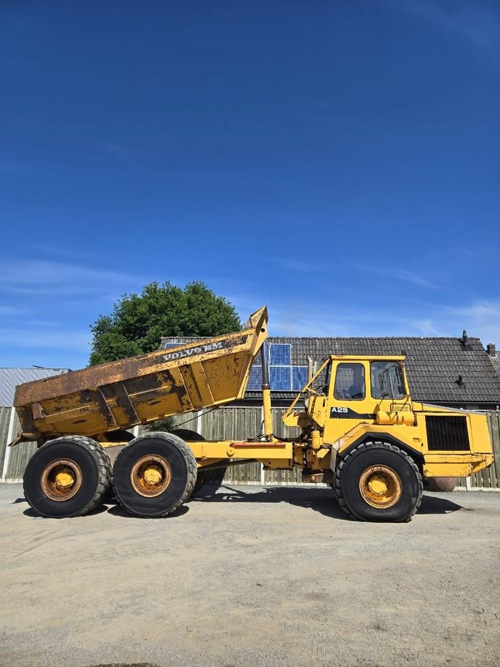 Volvo BM A 25 - Zglobni istovarivač: slika Volvo BM A 25 - Zglobni istovarivač Volvo BM A 25 - Zglobni istovarivač: slika Volvo BM A 25 - Zglobni istovarivač