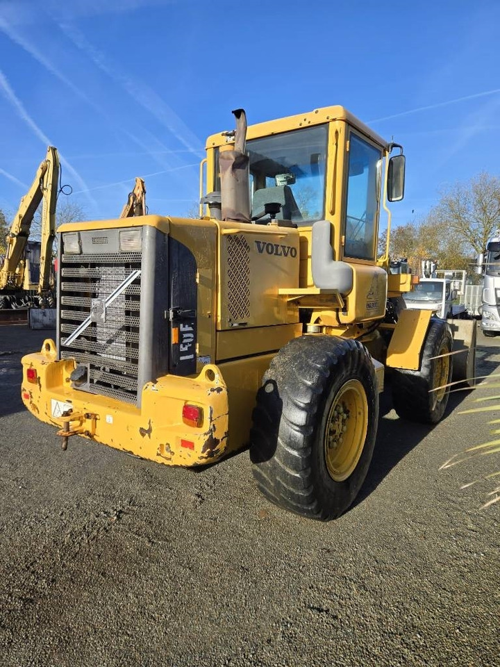 Volvo L 50 E - Utovarivač na kotačima: slika Volvo L 50 E - Utovarivač na kotačima Volvo L 50 E - Utovarivač na kotačima: slika Volvo L 50 E - Utovarivač na kotačima