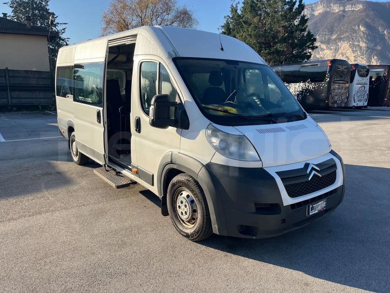 Prigradski autobus Citroën Jumper: slika Prigradski autobus Citroën Jumper Prigradski autobus Citroën Jumper: slika Prigradski autobus Citroën Jumper