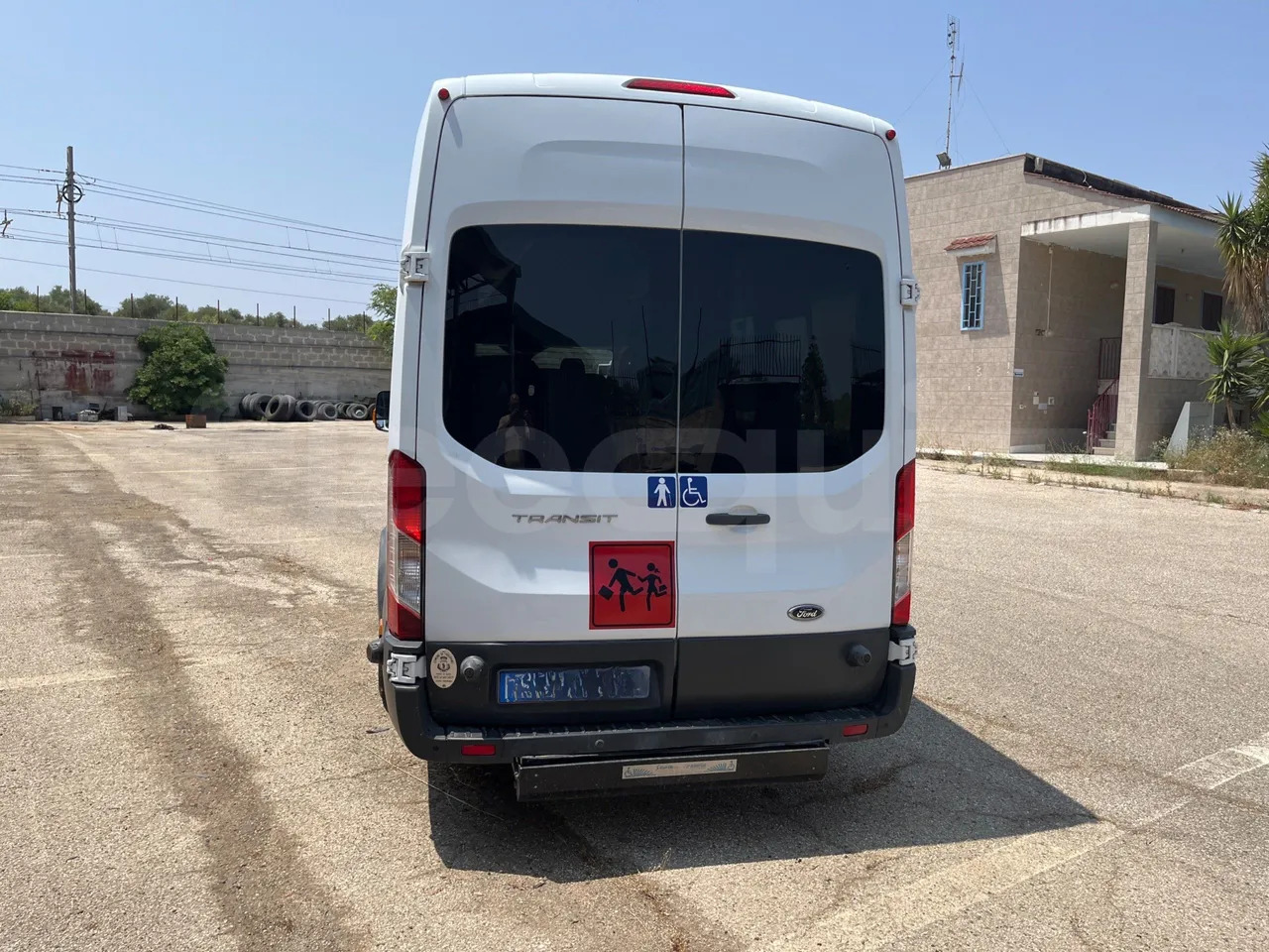 Ford Transit - Minibus, Putnički kombi: slika Ford Transit - Minibus, Putnički kombi Ford Transit - Minibus, Putnički kombi: slika Ford Transit - Minibus, Putnički kombi