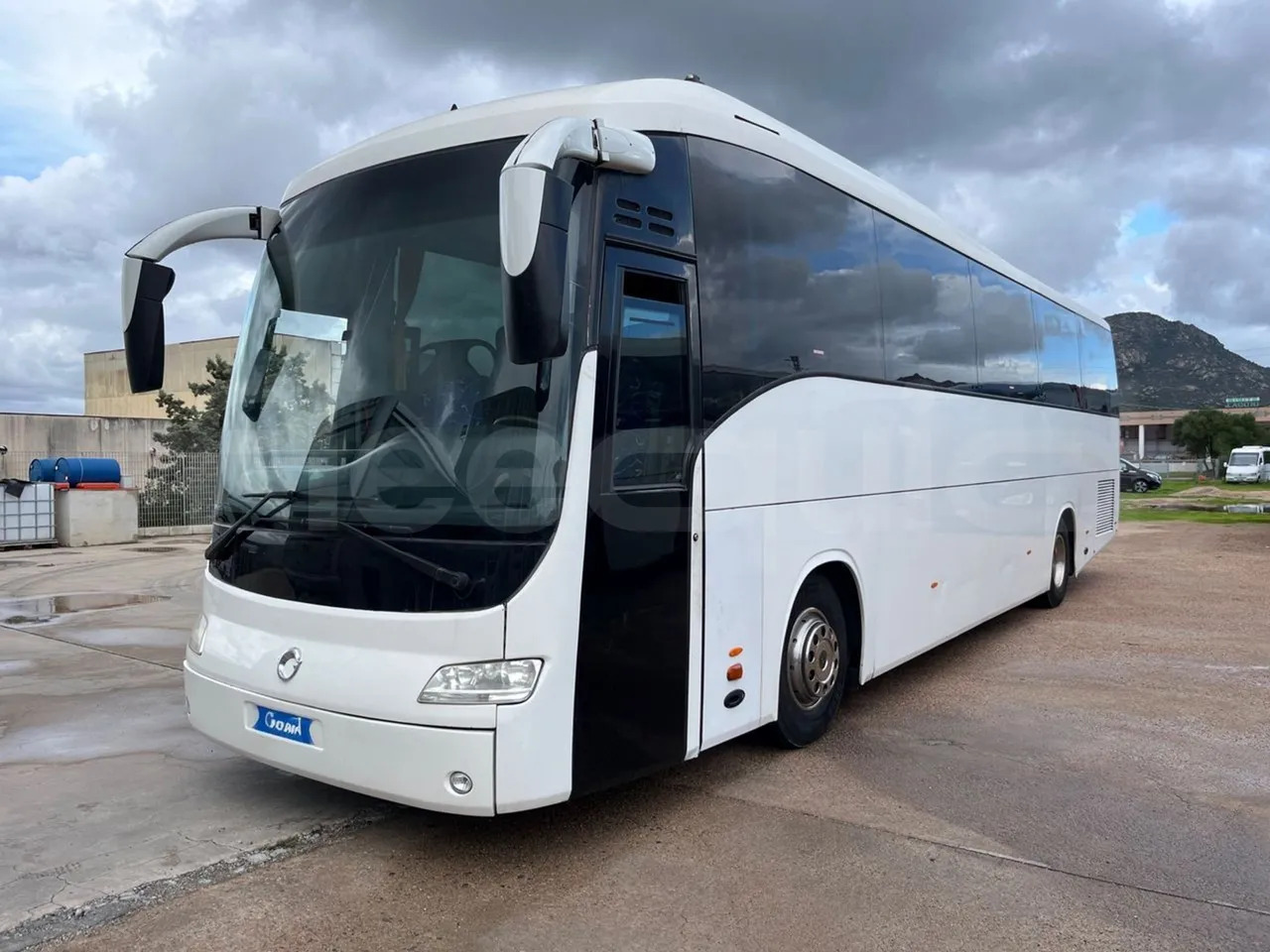 Irisbus 397E.12 - Turistički autobus: slika Irisbus 397E.12 - Turistički autobus Irisbus 397E.12 - Turistički autobus: slika Irisbus 397E.12 - Turistički autobus