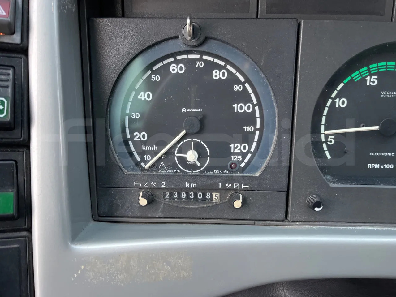 Turistički autobus Irisbus Domino Orlandi 2001: slika Turistički autobus Irisbus Domino Orlandi 2001 Turistički autobus Irisbus Domino Orlandi 2001: slika Turistički autobus Irisbus Domino Orlandi 2001