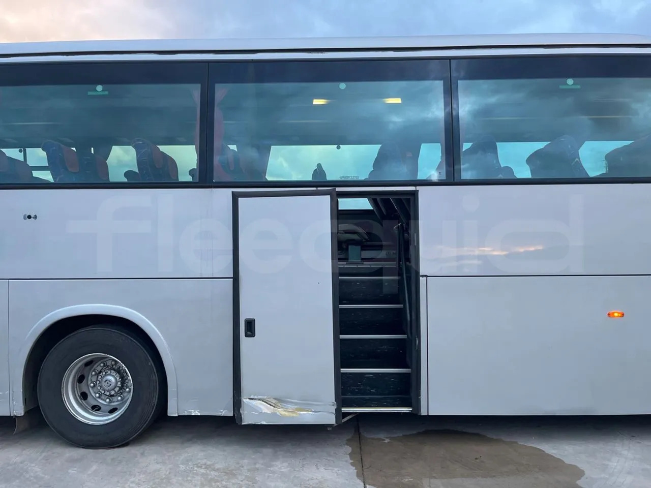 Turistički autobus Irisbus Domino Orlandi 2001: slika Turistički autobus Irisbus Domino Orlandi 2001 Turistički autobus Irisbus Domino Orlandi 2001: slika Turistički autobus Irisbus Domino Orlandi 2001