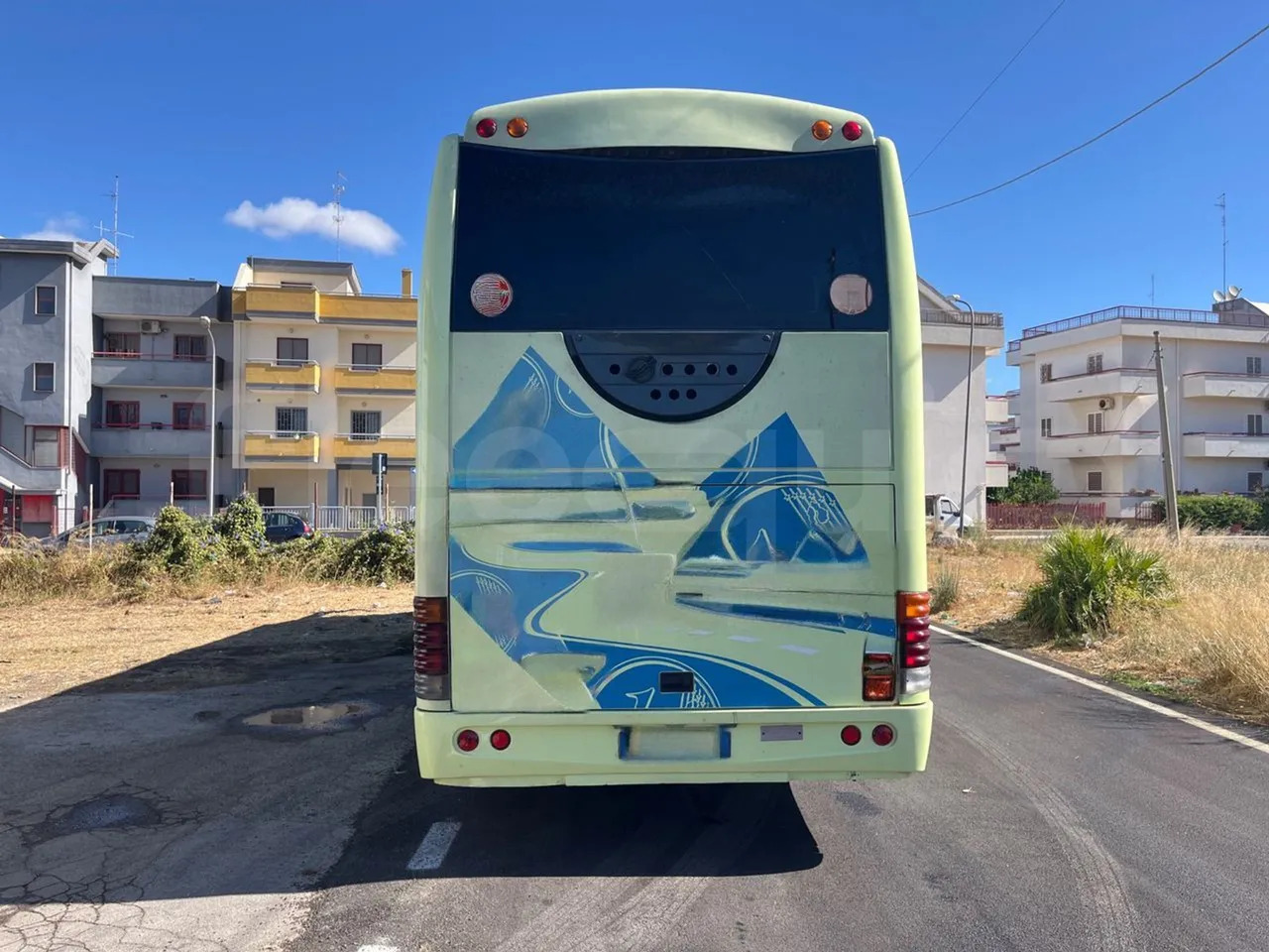 Irizar Scania Century - Turistički autobus: slika Irizar Scania Century - Turistički autobus Irizar Scania Century - Turistički autobus: slika Irizar Scania Century - Turistički autobus