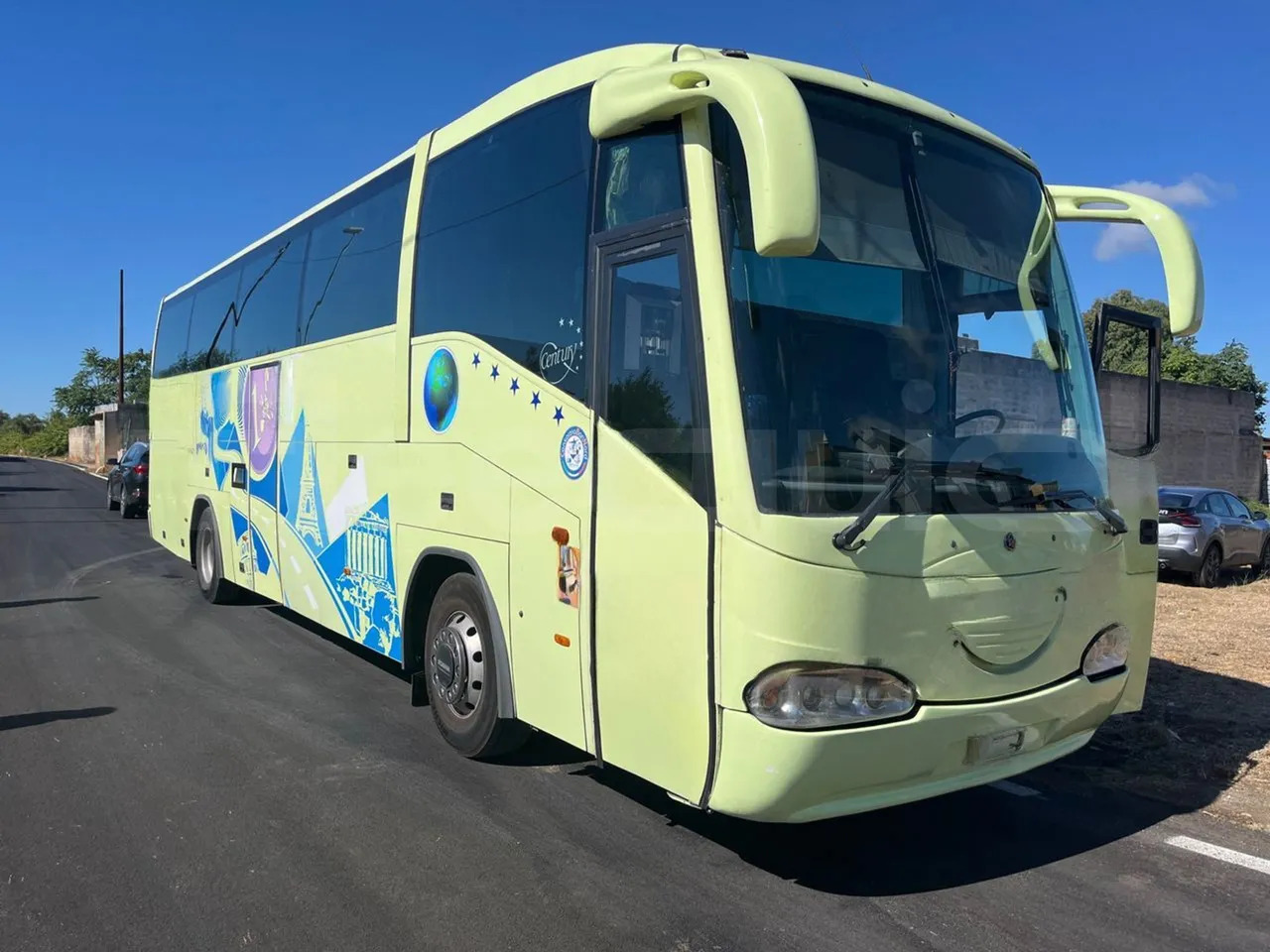 Irizar Scania Century - Turistički autobus: slika Irizar Scania Century - Turistički autobus Irizar Scania Century - Turistički autobus: slika Irizar Scania Century - Turistički autobus