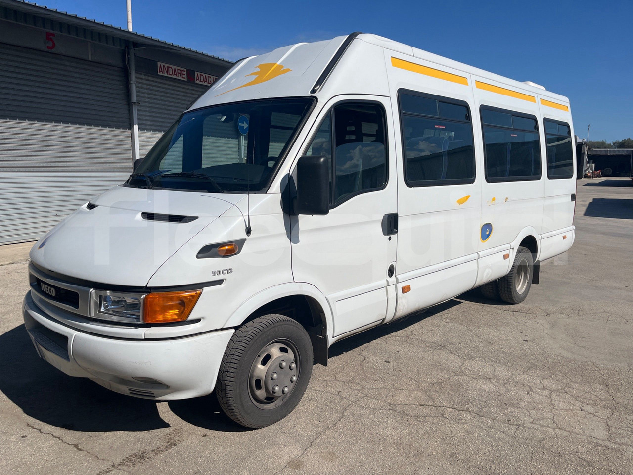 Iveco A50 - Minibus, Putnički kombi: slika Iveco A50 - Minibus, Putnički kombi Iveco A50 - Minibus, Putnički kombi: slika Iveco A50 - Minibus, Putnički kombi