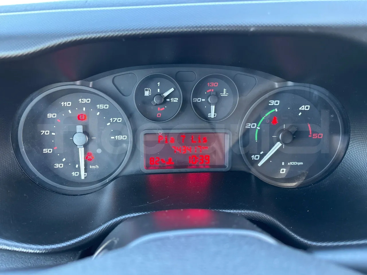 Iveco A50C17 - Minibus, Putnički kombi: slika Iveco A50C17 - Minibus, Putnički kombi Iveco A50C17 - Minibus, Putnički kombi: slika Iveco A50C17 - Minibus, Putnički kombi