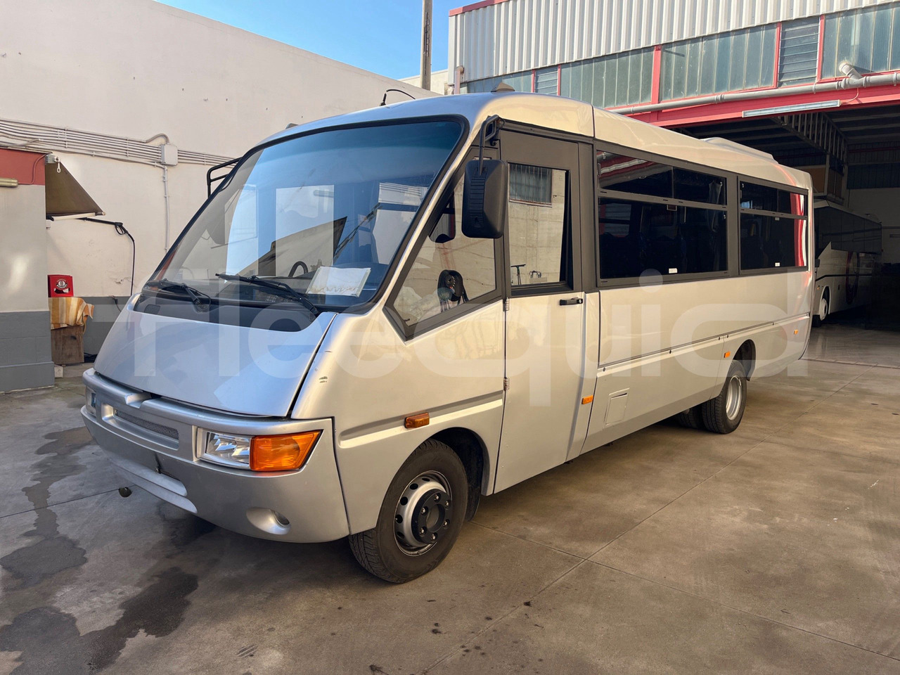 Iveco Cacciamali - Turistički autobus: slika Iveco Cacciamali - Turistički autobus Iveco Cacciamali - Turistički autobus: slika Iveco Cacciamali - Turistički autobus