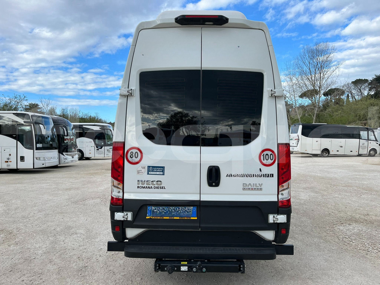 Iveco Daily - Minibus, Putnički kombi: slika Iveco Daily - Minibus, Putnički kombi Iveco Daily - Minibus, Putnički kombi: slika Iveco Daily - Minibus, Putnički kombi