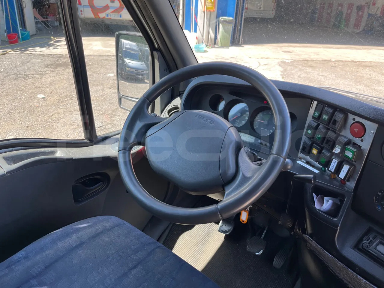 Zakup  Iveco Daily Iveco Daily: slika Zakup  Iveco Daily Iveco Daily