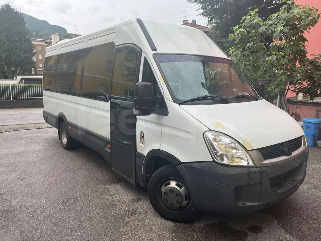 Iveco Daily - Minibus, Putnički kombi: slika Iveco Daily - Minibus, Putnički kombi Iveco Daily - Minibus, Putnički kombi: slika Iveco Daily - Minibus, Putnički kombi