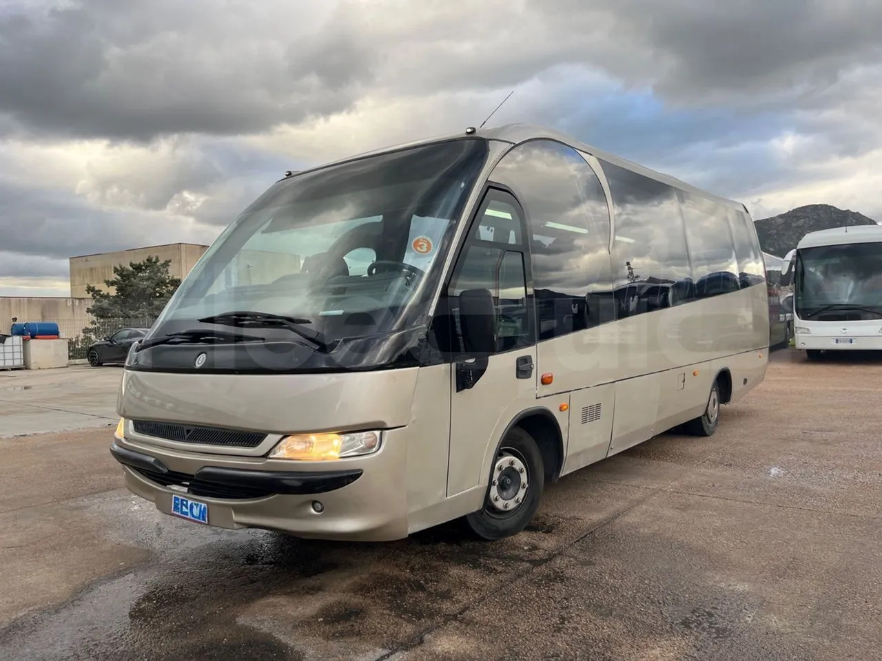 Iveco Mago2 - Turistički autobus: slika Iveco Mago2 - Turistički autobus Iveco Mago2 - Turistički autobus: slika Iveco Mago2 - Turistički autobus