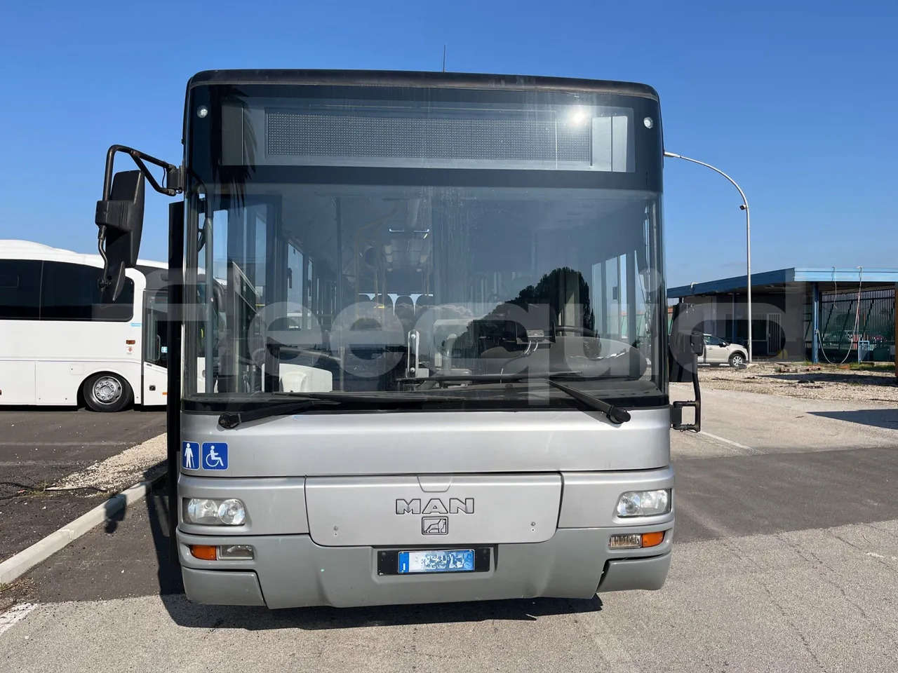 Man Lion's Classic - Gradski autobus: slika Man Lion's Classic - Gradski autobus Man Lion's Classic - Gradski autobus: slika Man Lion's Classic - Gradski autobus