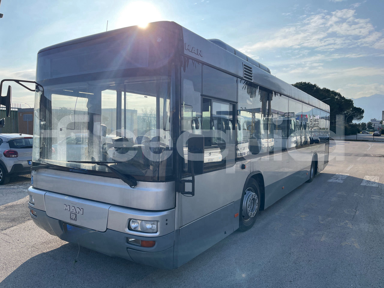 Man Lion's Classic - Gradski autobus: slika Man Lion's Classic - Gradski autobus Man Lion's Classic - Gradski autobus: slika Man Lion's Classic - Gradski autobus