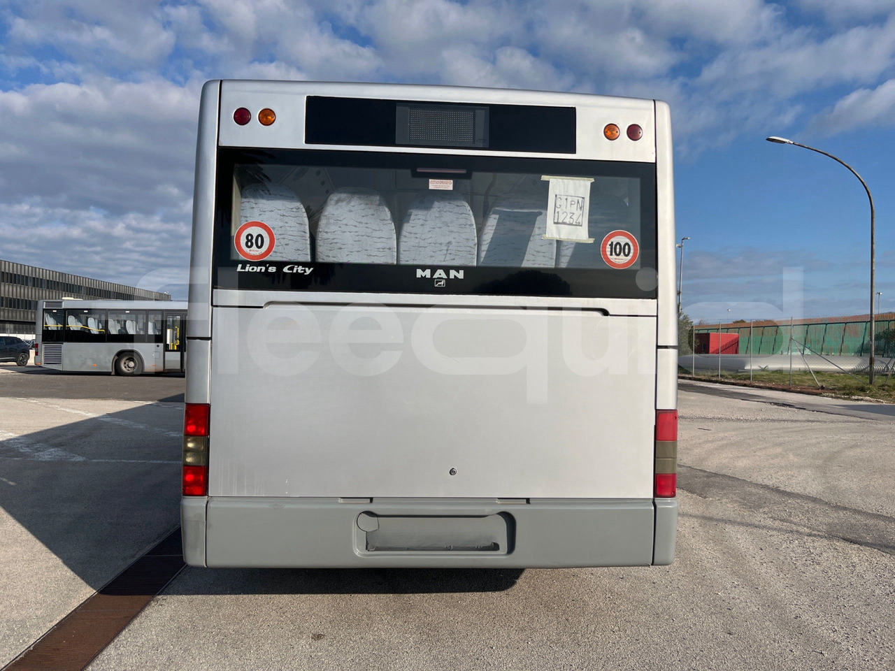 Man Lion's Classic - Gradski autobus: slika Man Lion's Classic - Gradski autobus Man Lion's Classic - Gradski autobus: slika Man Lion's Classic - Gradski autobus