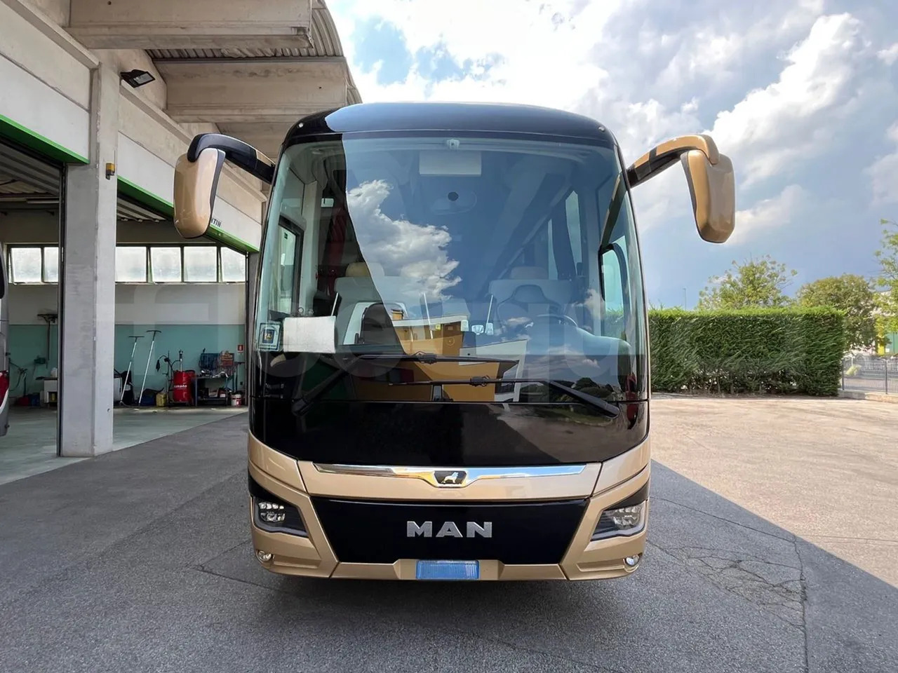 Man Lion's Coach - Turistički autobus: slika Man Lion's Coach - Turistički autobus Man Lion's Coach - Turistički autobus: slika Man Lion's Coach - Turistički autobus