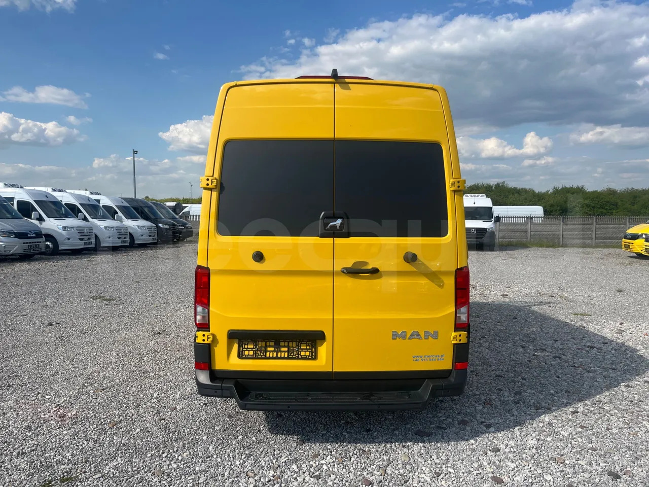 Man Mercus - Minibus, Električni autobus: slika Man Mercus - Minibus, Električni autobus Man Mercus - Minibus, Električni autobus: slika Man Mercus - Minibus, Električni autobus