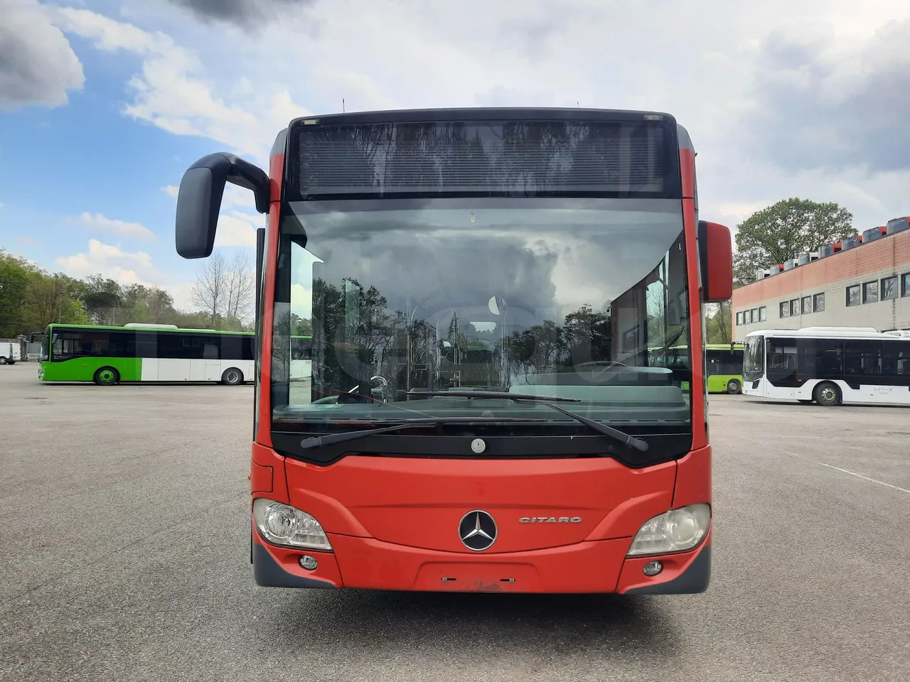 Mercedes-Benz Citaro - Gradski autobus: slika Mercedes-Benz Citaro - Gradski autobus Mercedes-Benz Citaro - Gradski autobus: slika Mercedes-Benz Citaro - Gradski autobus