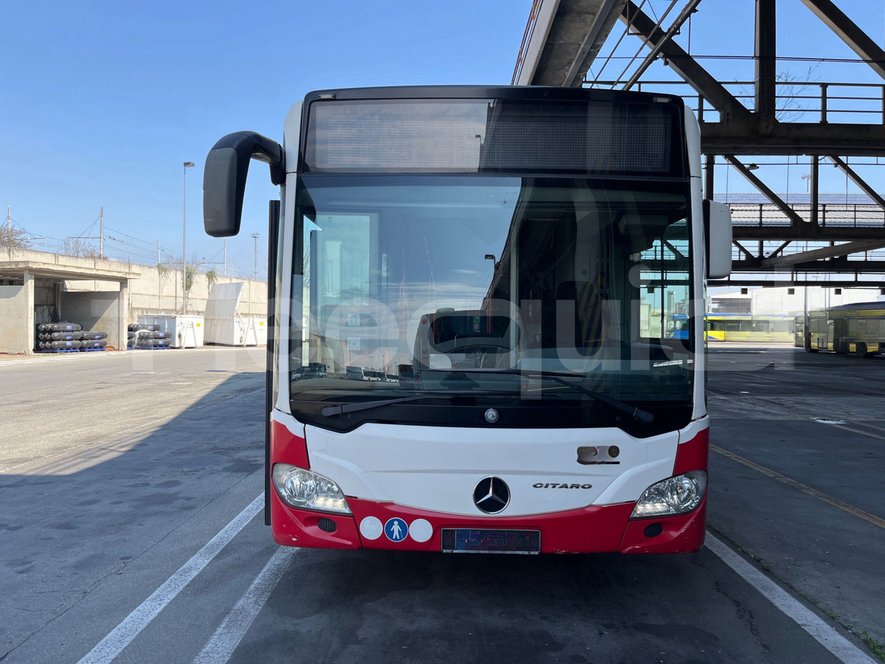 Mercedes-Benz Citaro - Gradski autobus: slika Mercedes-Benz Citaro - Gradski autobus Mercedes-Benz Citaro - Gradski autobus: slika Mercedes-Benz Citaro - Gradski autobus
