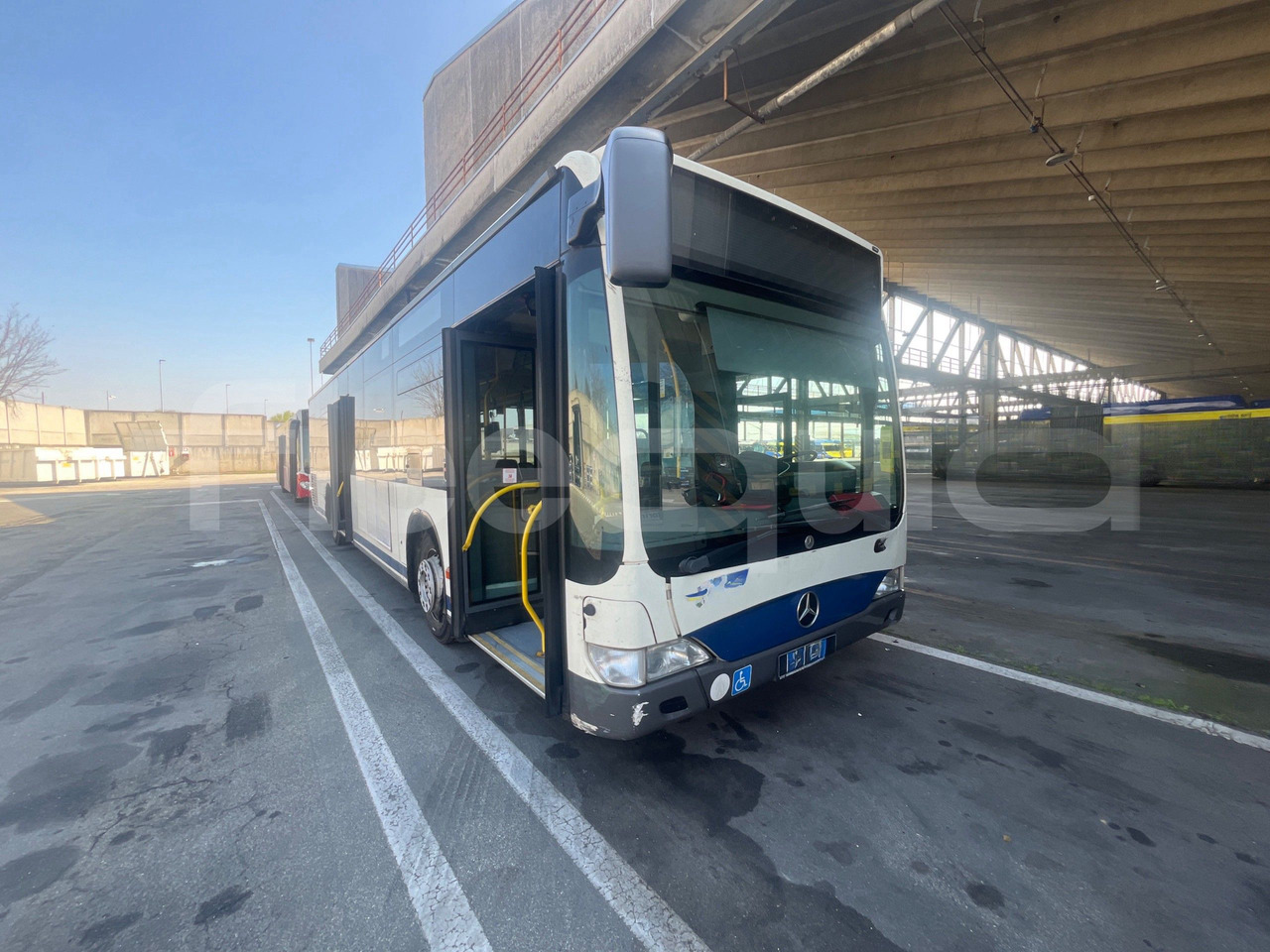 Mercedes-Benz Citaro - Gradski autobus: slika Mercedes-Benz Citaro - Gradski autobus Mercedes-Benz Citaro - Gradski autobus: slika Mercedes-Benz Citaro - Gradski autobus