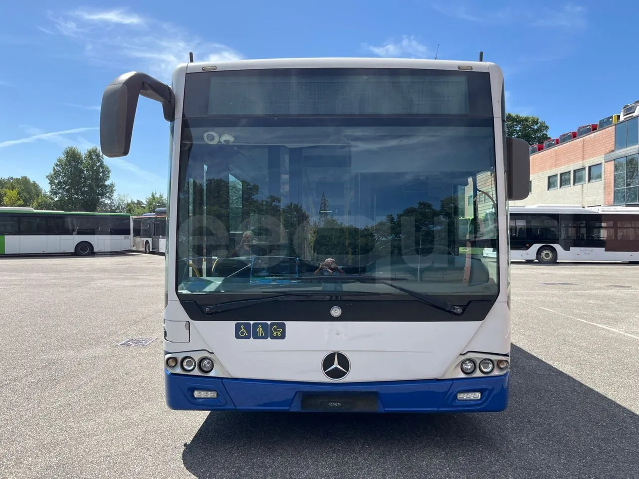 Mercedes-Benz Conecto - Gradski autobus: slika Mercedes-Benz Conecto - Gradski autobus Mercedes-Benz Conecto - Gradski autobus: slika Mercedes-Benz Conecto - Gradski autobus