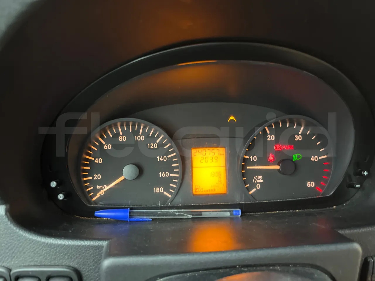 Mercedes-Benz Sprinter - Minibus, Putnički kombi: slika Mercedes-Benz Sprinter - Minibus, Putnički kombi Mercedes-Benz Sprinter - Minibus, Putnički kombi: slika Mercedes-Benz Sprinter - Minibus, Putnički kombi