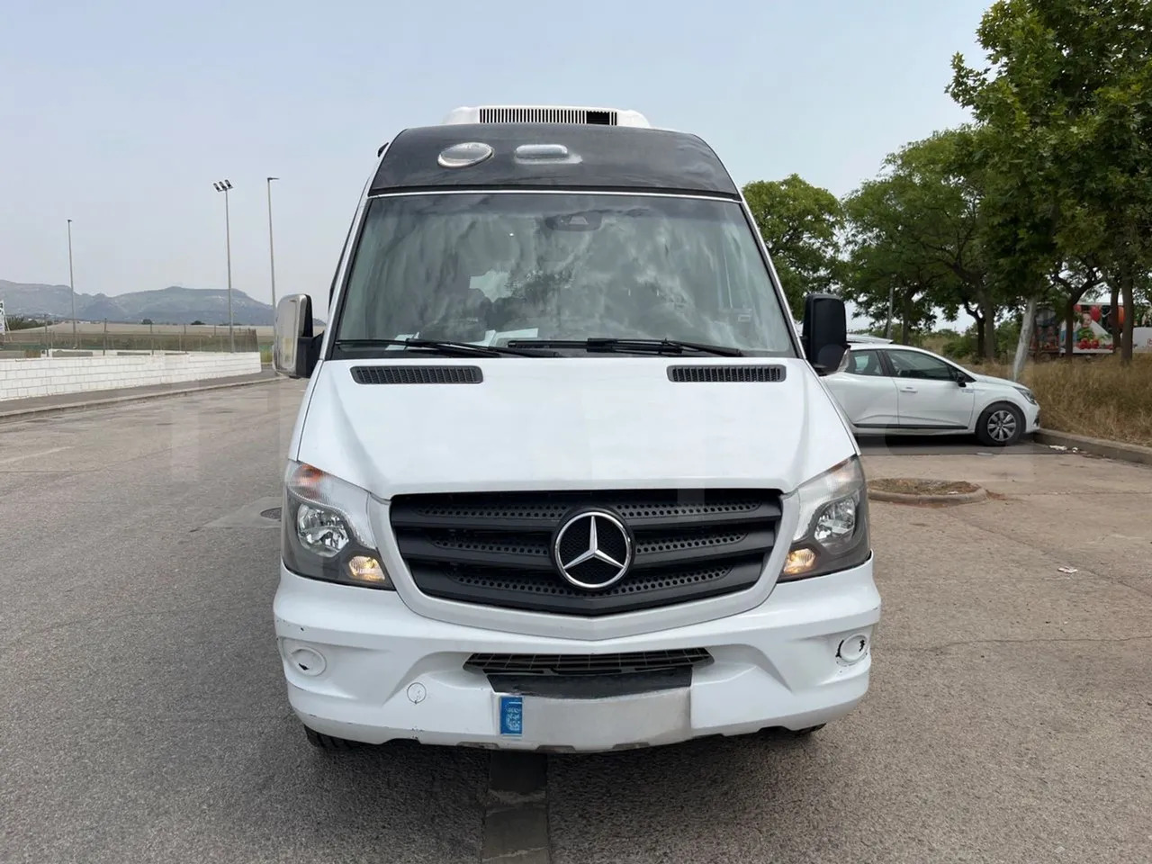 Mercedes-Benz Sprinter - Turistički autobus: slika Mercedes-Benz Sprinter - Turistički autobus Mercedes-Benz Sprinter - Turistički autobus: slika Mercedes-Benz Sprinter - Turistički autobus