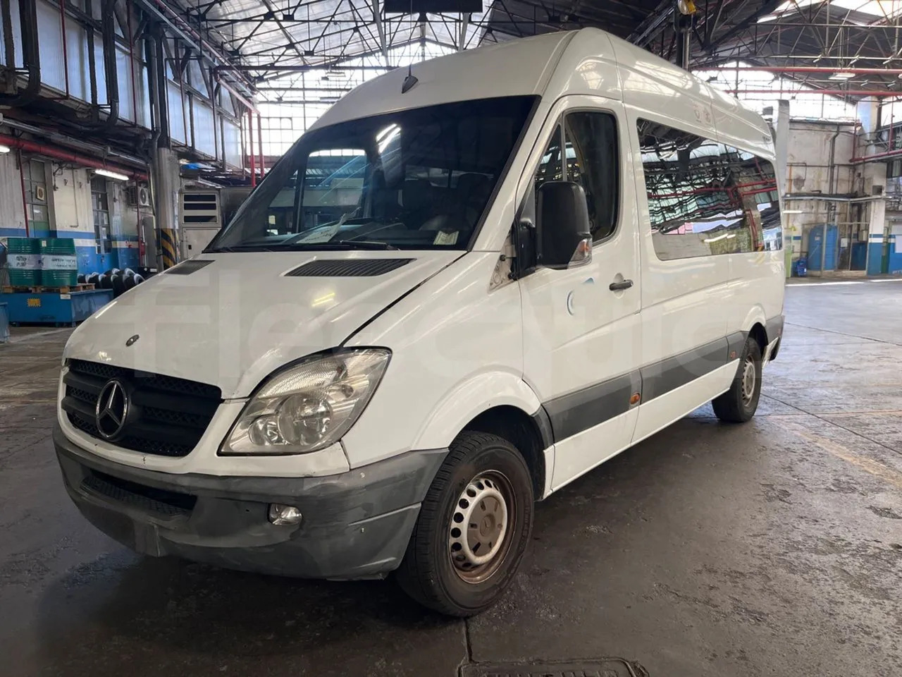 Mercedes-Benz Sprinter - Minibus, Putnički kombi: slika Mercedes-Benz Sprinter - Minibus, Putnički kombi Mercedes-Benz Sprinter - Minibus, Putnički kombi: slika Mercedes-Benz Sprinter - Minibus, Putnički kombi