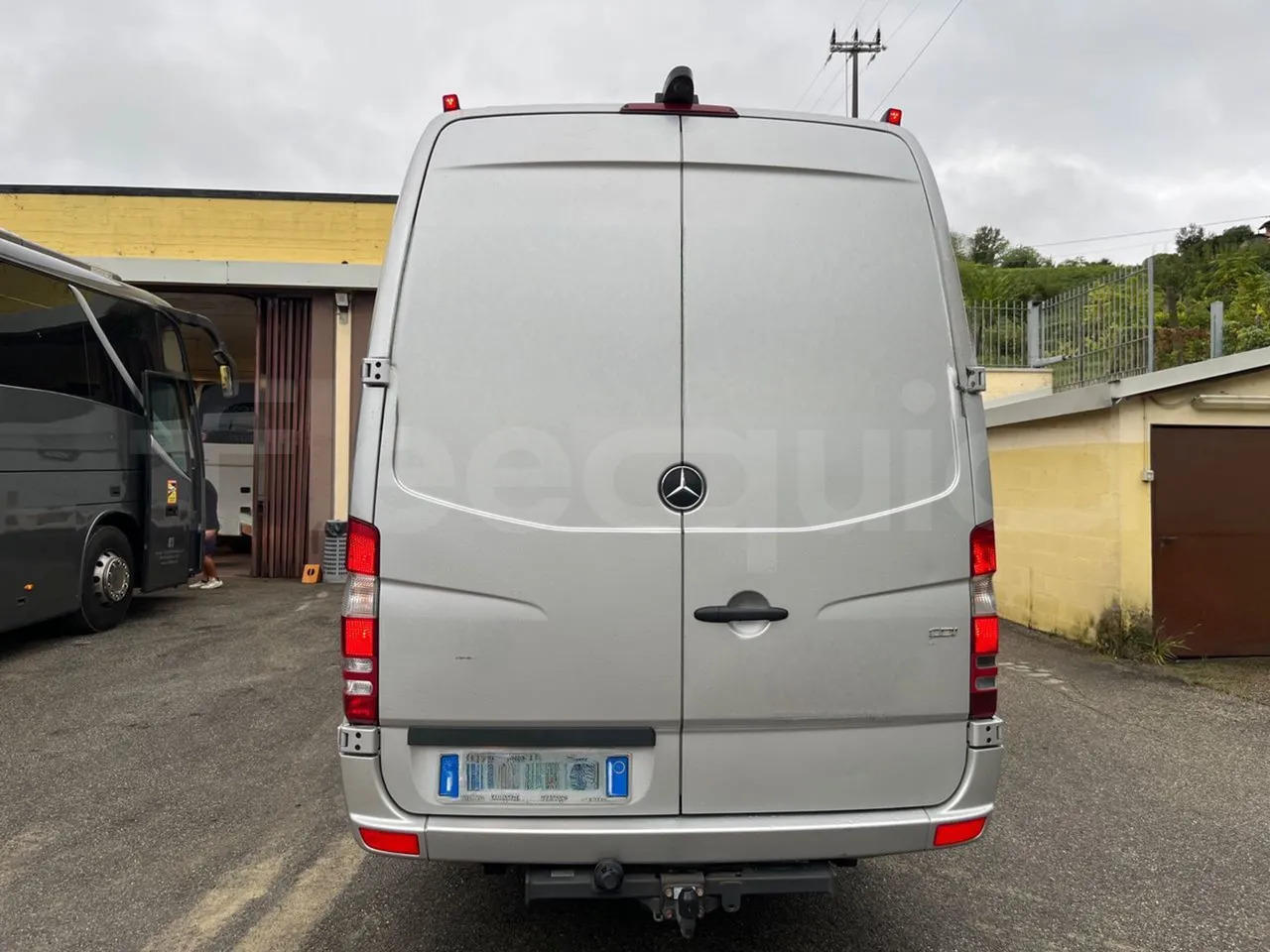 Mercedes-Benz Sprinter - Minibus, Putnički kombi: slika Mercedes-Benz Sprinter - Minibus, Putnički kombi Mercedes-Benz Sprinter - Minibus, Putnički kombi: slika Mercedes-Benz Sprinter - Minibus, Putnički kombi