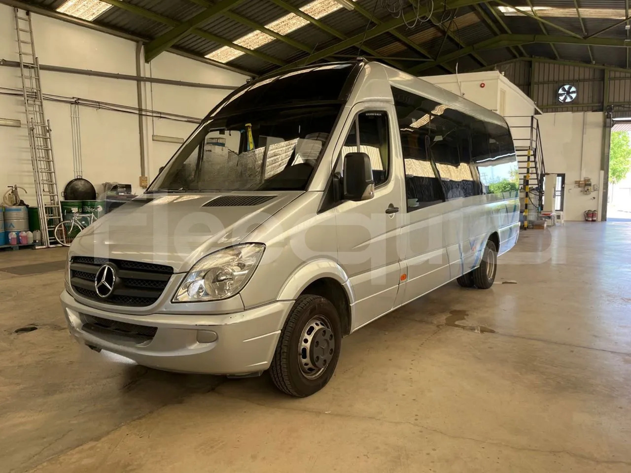 Mercedes-Benz Sprinter - Minibus, Putnički kombi: slika Mercedes-Benz Sprinter - Minibus, Putnički kombi Mercedes-Benz Sprinter - Minibus, Putnički kombi: slika Mercedes-Benz Sprinter - Minibus, Putnički kombi
