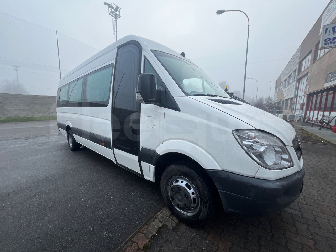 Mercedes-Benz Sprinter - Minibus, Putnički kombi: slika Mercedes-Benz Sprinter - Minibus, Putnički kombi Mercedes-Benz Sprinter - Minibus, Putnički kombi: slika Mercedes-Benz Sprinter - Minibus, Putnički kombi