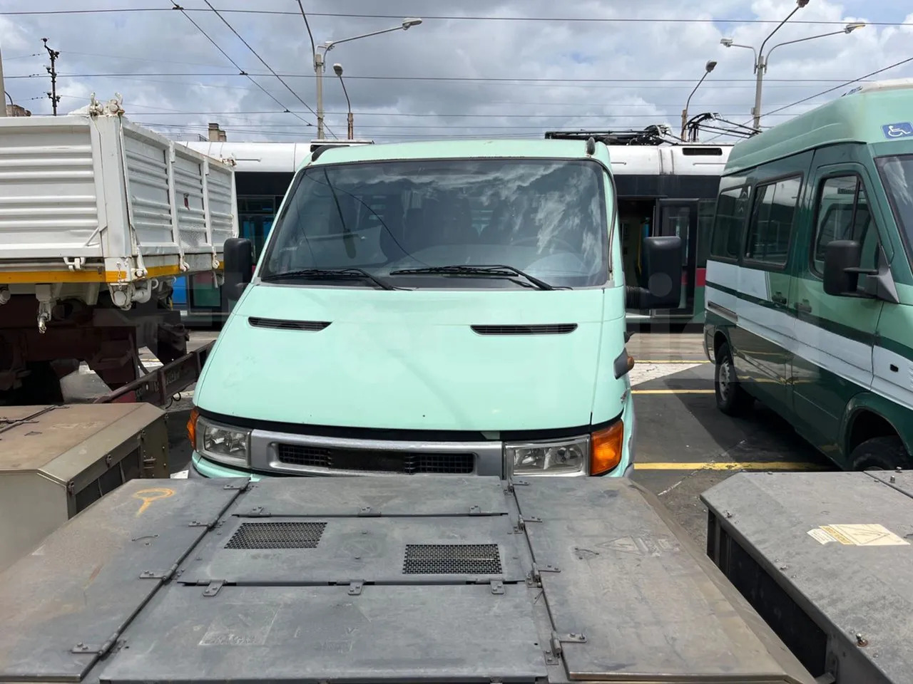 N.2Iveco Daily - Minibus, Putnički kombi: slika N.2Iveco Daily - Minibus, Putnički kombi N.2Iveco Daily - Minibus, Putnički kombi: slika N.2Iveco Daily - Minibus, Putnički kombi