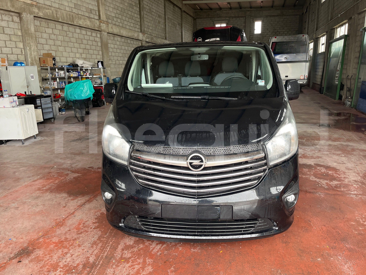 Opel Vivaro - B - Minibus, Putnički kombi: slika Opel Vivaro - B - Minibus, Putnički kombi Opel Vivaro - B - Minibus, Putnički kombi: slika Opel Vivaro - B - Minibus, Putnički kombi
