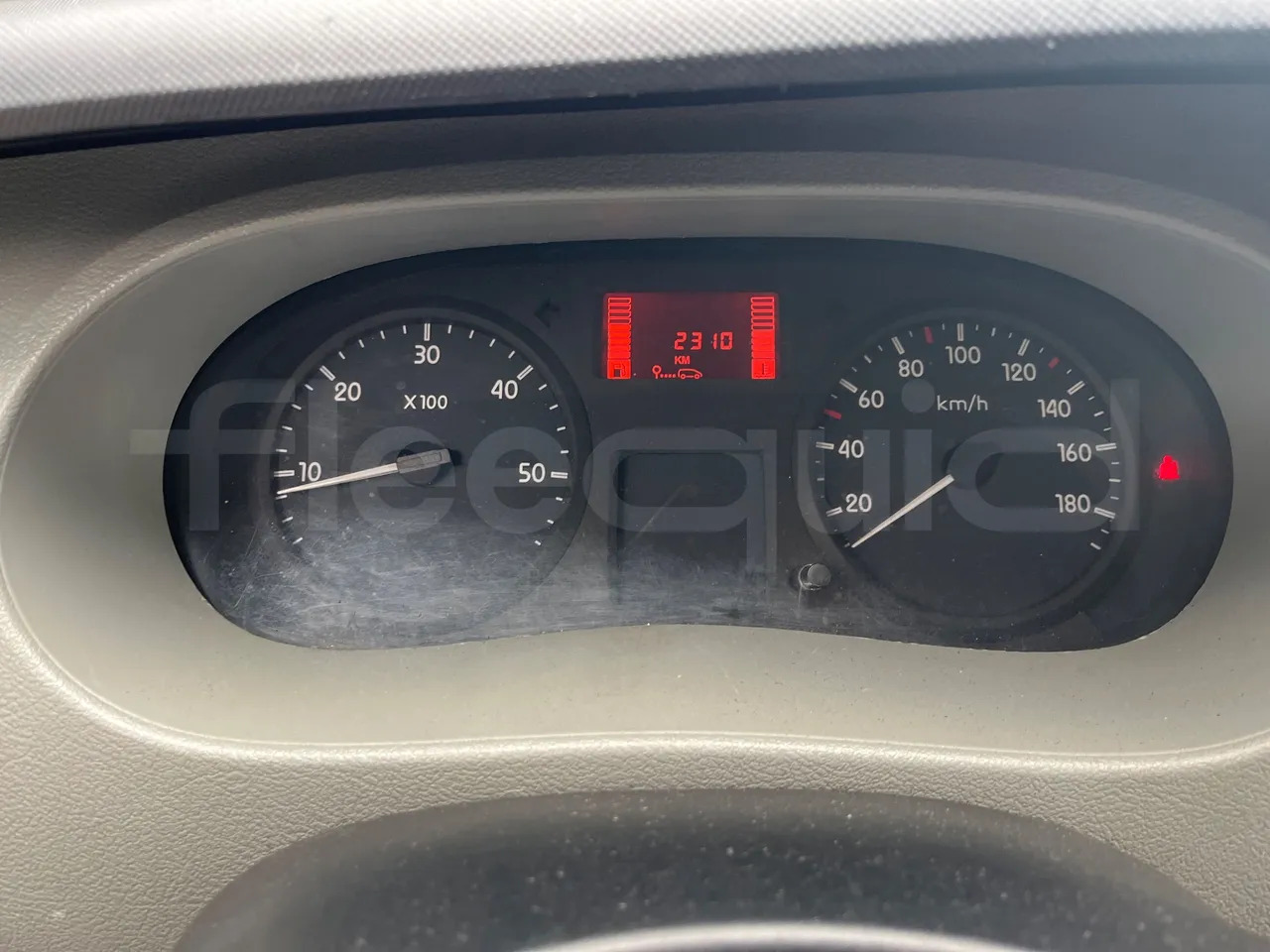 Renault Master - Prigradski autobus: slika Renault Master - Prigradski autobus Renault Master - Prigradski autobus: slika Renault Master - Prigradski autobus